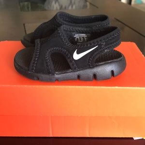 Nike slides